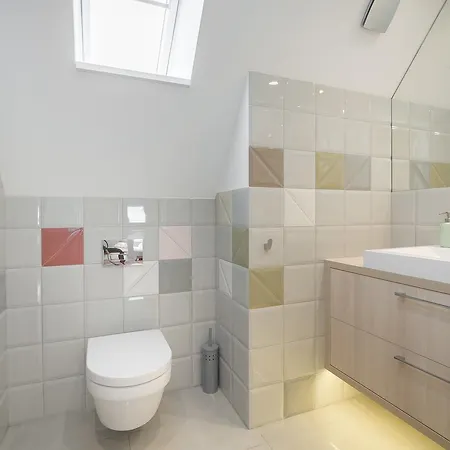 Rent A Flat - High Stadard *